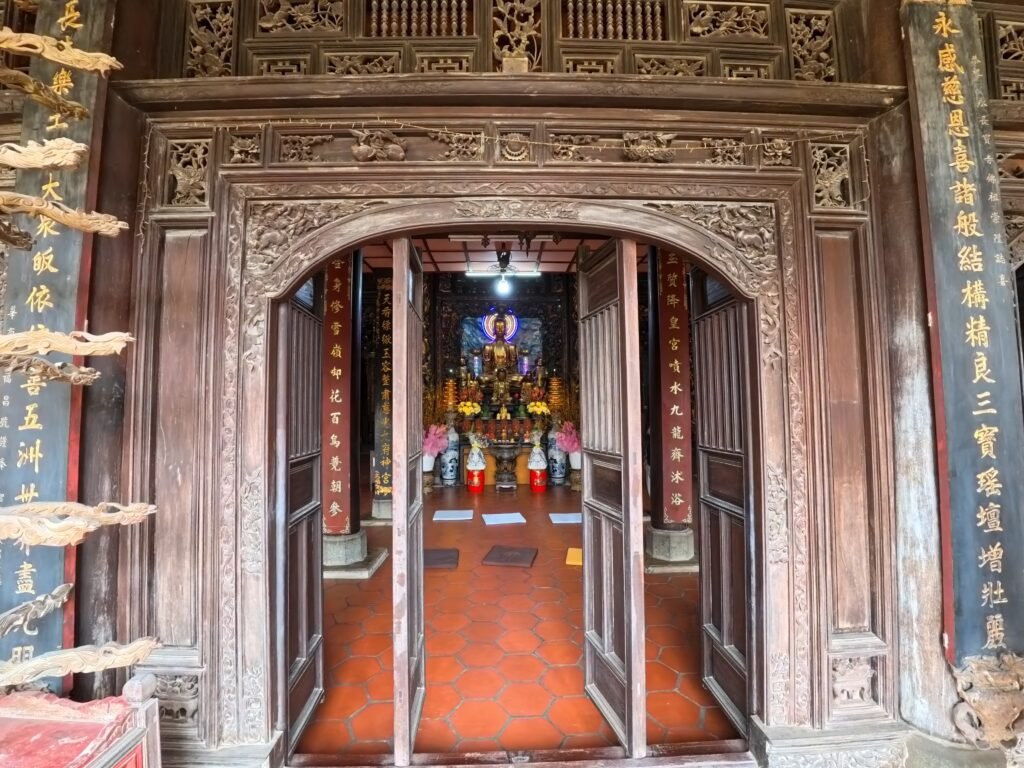 Vĩnh Tràng Temple
