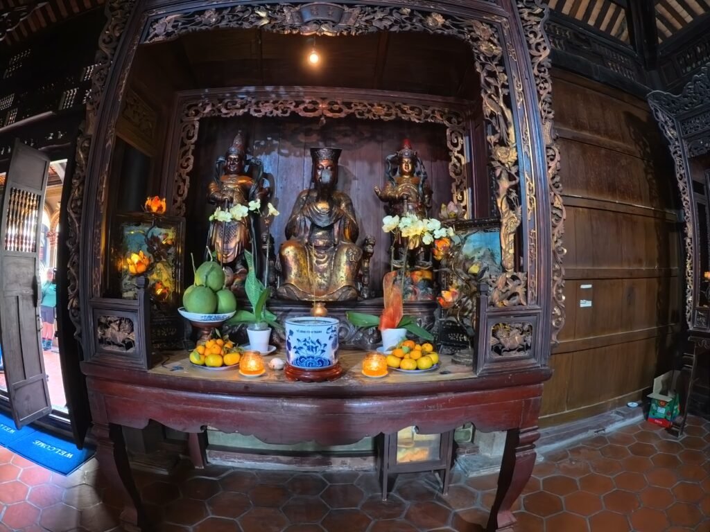 Vinh Trang Temple